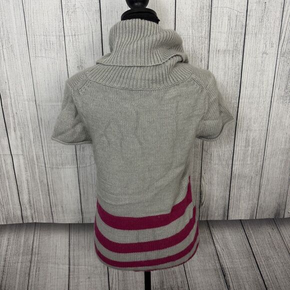 BCBG Maxazria Women's Medium Gray and Pink Turtleneck Short Sleeve Sweater 90's - Picture 4 of 6